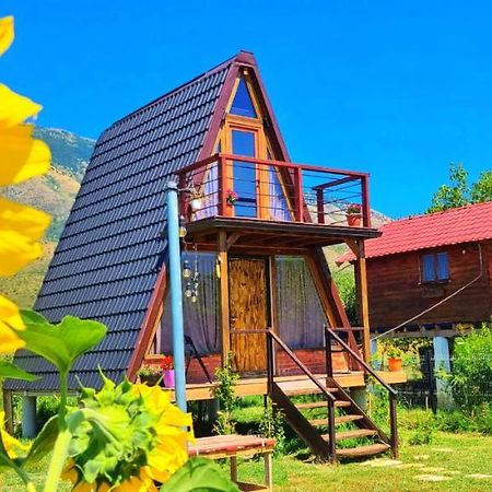 Hotel Life On The Farm à Nepravishte Extérieur photo